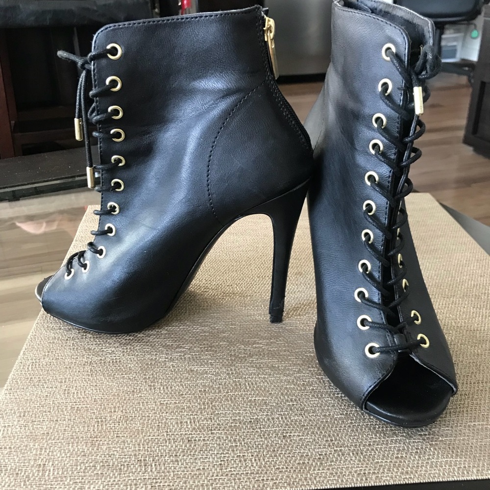 Black High Heels - image 3